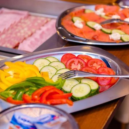 1A Hotel Steiner Юденбург Екстериор снимка